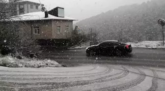 İstanbul'da beklenen kar yağışı başladı