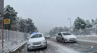 İstanbul'da Yüksek Kesimlere Kar Yağdı