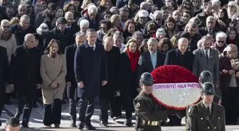 CHP Genel Başkanı Özel, Öğretmenler Günü dolayısıyla Anıtkabir'i ziyaret etti