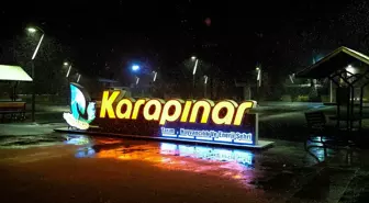 Karapınar'da Mevsimin İlk Karı Yağdı