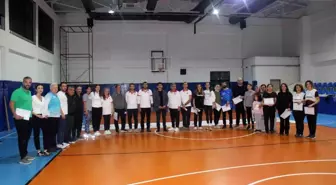 Köyceğiz'de Öğretmenler Arası Floorcurling Turnuvası Düzenlendi