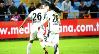 Adanaspor ve Sakaryaspor 1-1 Beraberliği Paylaştı