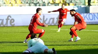 Esenler Erokspor ve Çorum FK 2-2 Berabere Kaldı