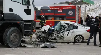 Eskişehir'de Trafik Kazası: Otomobil Sürücüsü Hayatını Kaybetti