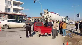 Hatay'da Beton Mikseriyle Çarpışan Motosiklet Sürücüsü Hayatını Kaybetti