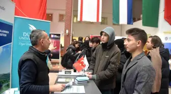 Düzce Üniversitesi, Üniversite Tanıtım Günleri'nde Yoğun İlgiyle Karşılandı