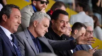 Ferdi Kadıoğlu'nun yerine gelecek ismi Mourinho ikna etti