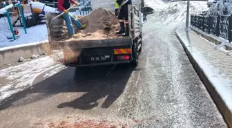 Gümüşhane'de Karla Mücadele Çalışmaları Devam Ediyor