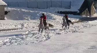 Aşkale'de Kar Üzerinde Cirit Antrenmanları Başladı