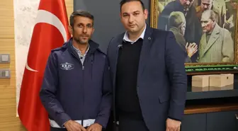 Belediye İşçisi Mehmet Özdemir'in Duyarlı Davranışı