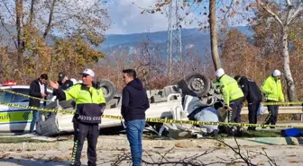 Bursa'da Takla Atan Kamyonette 2 Kişi Hayatını Kaybetti