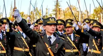 Teğmenlere destek veren savcı Mehmet Çağlayan, HSK tarafından açığa alındı