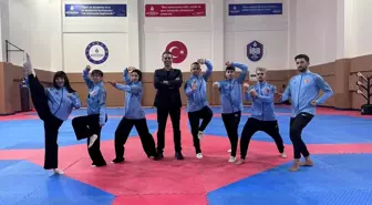 Bahri Tanrıkulu Poomsae Milli Takımı'nın Kampını Ziyaret Etti