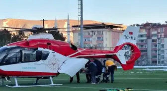 Malatya'da Silahlı Olayda Yaralanan Genç İçin Ambulans Helikopter Havalandı