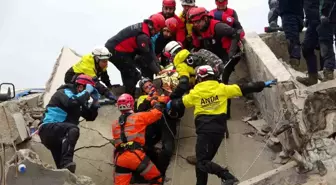 Bursa'da Gerçekleştirilen Deprem Tatbikatında 1000'den Fazla Personel ve 200 Araç Görev Aldı