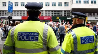 Londra'da PKK ile Bağlantılı 6 Kişi Gözaltına Alındı