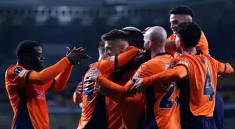 Başakşehir, UEFA Konferans Ligi'nde Petrocub'u 1-0 Geçti