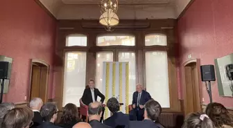 Borrell: Filistinliler Yahudi Soykırımı'nın Bedelini Ödememeli