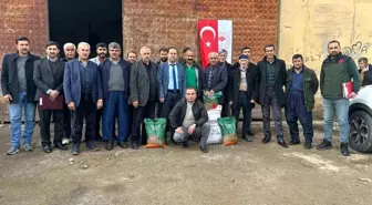 Hakkari'de Çiftçilere Tohum Dağıtımı Yapıldı