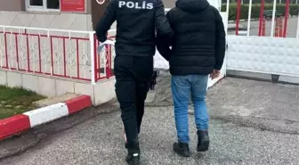 Bilecik'te Hakaret ve Tehdit Suçundan Aranan Şahıs Yakalandı