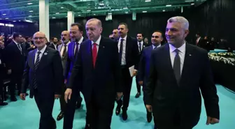 Cumhurbaşkanı Erdoğan: 'Milli gelirin 2024 sonunda 1 trilyon 331 milyar dolara, kişi başına gelirin 15 bin 551 dolara yükselmesini bekliyoruz'