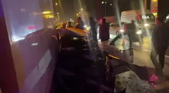 İzmir'de Trafik Kazası: 5 Yaralı