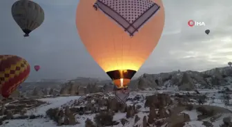 Kapadokya'da Balonlarla Gazze Protestosu