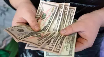 Sahte Dolar Krizi: Dr. Zekeriya Şahin'den Önemli Açıklamalar