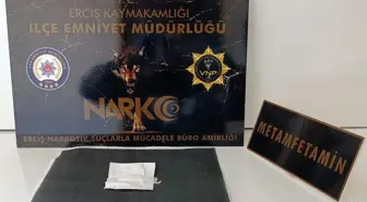 Van'da Gümrük Kaçağı Ürünlere Operasyon