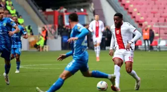 Samsunspor, Bodrum FK'yi 1-0 Önde Tamamladı