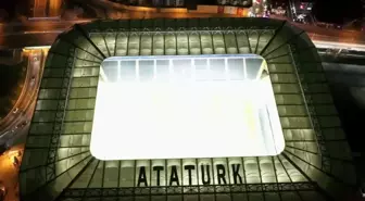 Atatürk'ün İsmi Fenerbahçe Stadyumu'na Yazılıyor