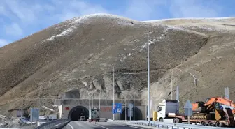 Güzeldere Geçidi'nde Tünel İle Güvenli Yolculuk Dönemi Başladı