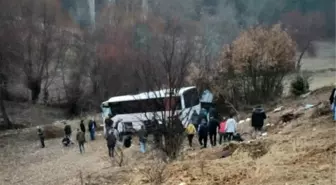 Kütahya'da İşçi Taşıyan Servis Kazası: 9 Yaralı