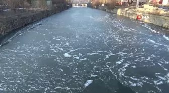 Kars'ta Sert Soğuklar: Hava Eksi 12 Dereceye Düştü