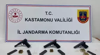 Kastamonu'da Ruhsatsız Tabanca Satışı Yapan Şüpheli Gözaltına Alındı