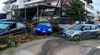 Yunanistan'da Güçlü 'Bora' Fırtınası Can ve Mal Kaybına Neden Oldu