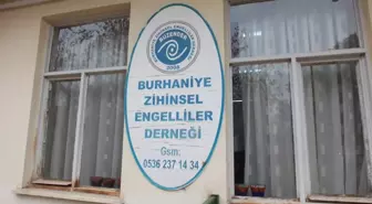 Burhaniye'de Dünya Engelliler Günü Kutlandı