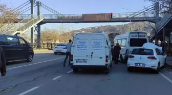 Giresun'da 4 Araçlı Trafik Kazası: 3 Yaralı