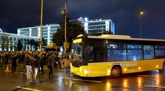 İETT Özel Halk Otobüsü Sahipleri Ödemelerini Alamadıkları İçin Eylem Yaptı