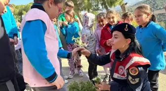 Jandarma Ekipleri, Öğrencilere Doğa Koruma Bilinci Aşılıyor