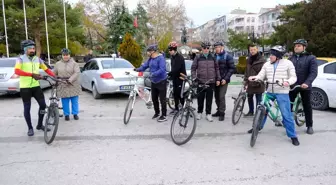 Görme Engelliler Kılavuz Sürücülerle Bisiklet Sürdü