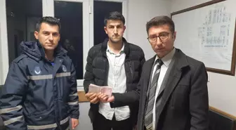 Demirci'de Bulunan Para Sahibine Ulaştırıldı