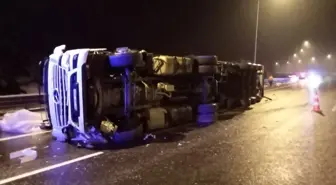 Bolu Dağı Tüneli Çıkışında Tır Devrildi, Ulaşım Aksadı