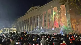 Gürcistan'da AB Katılım Müzakerelerine Karşı Protestolar Sürüyor