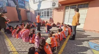 Agah Efendi İlkokulu'nda Öğrencilerden Doğa Dostu Proje