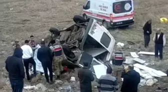 Gaziantep'te Minibüs Kazası: 1 Ölü, 3 Yaralı