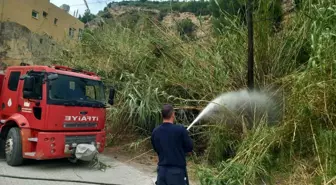 Hatay'da Elektrik Tellerinin Teması Yangın Çıkardı