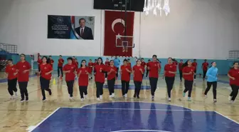 Ağrı'da Gençler Basketbol Eğitimine Yönlendiriliyor