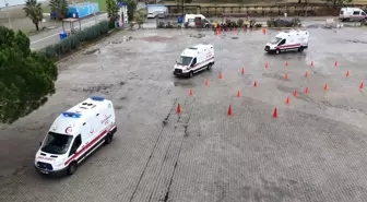 Yalova'da Ambulans Sürüş Güvenliği Yarışması Düzenlendi