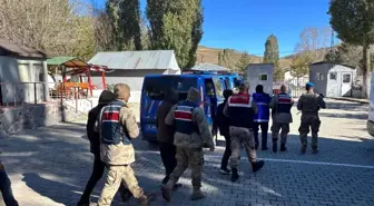 Erzurum'da 59 Düzensiz Göçmen Yakalandı